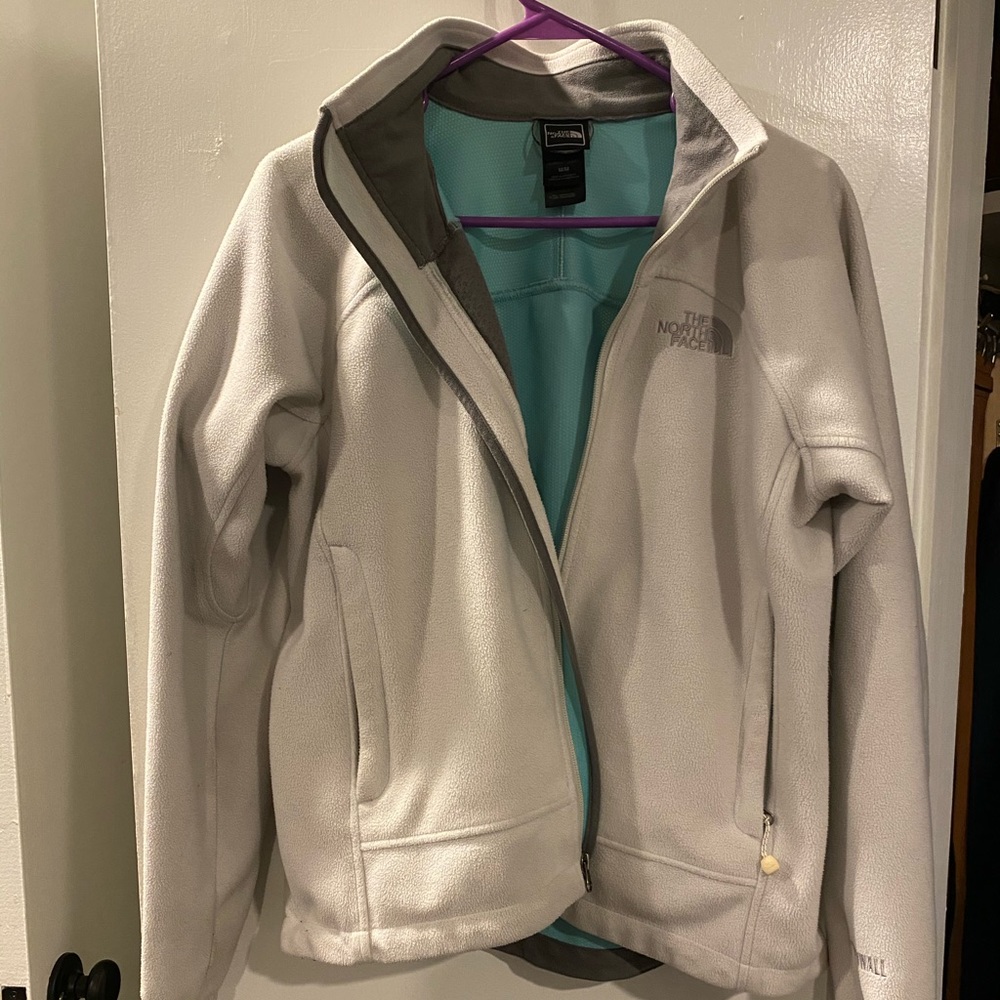 North-face Wind Breaker Jacket